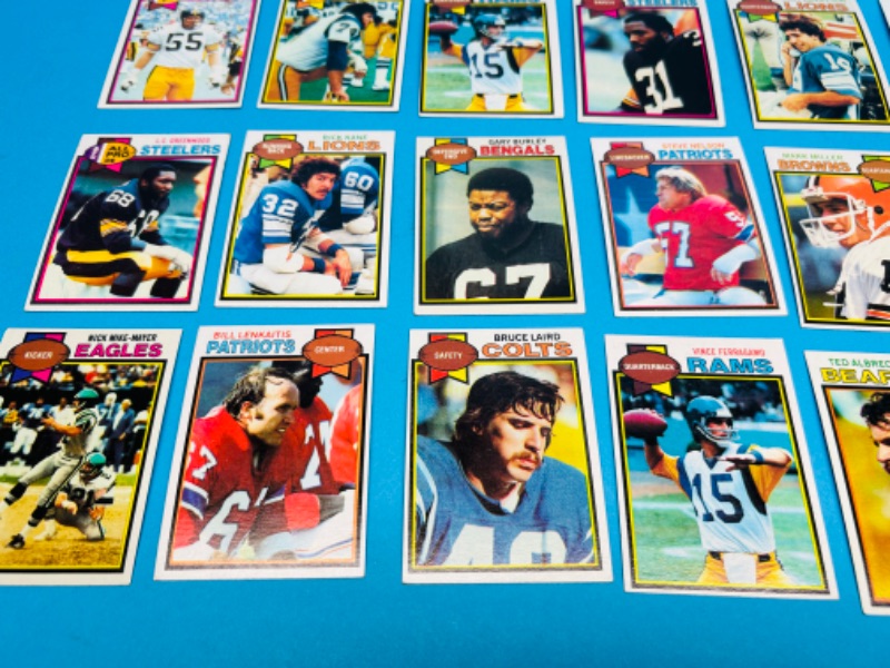 Photo 3 of 686165…  20 vintage 1978 and 1979 football cards  in 2 thick toploaders -some may show wear due to age