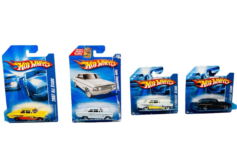 Photo 1 of 686205…4 hot wheels die cast fords 