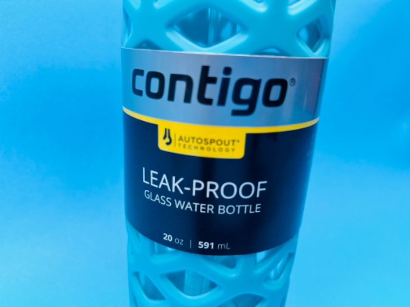 Photo 3 of 686278…Contigo leakproof water bottle with autospout technology 20 oz.