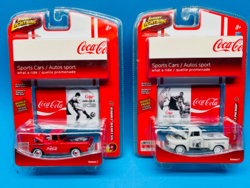 Photo 1 of 686297… 2 Coca Cola Johnny Lightning die cast cars