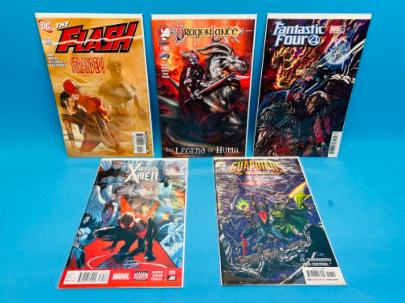 Photo 1 of 686332… 5 comics in plastic sleeves 