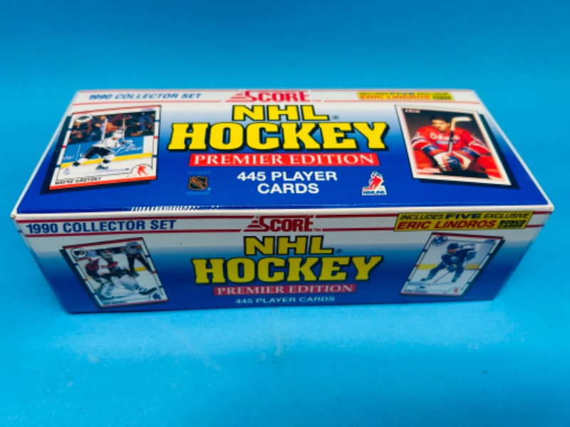 Photo 1 of 686426…sealed 1990 Score Hockey premier edition cards