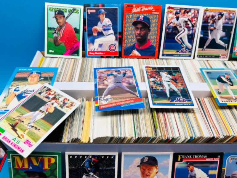 Photo 6 of 686448…approx 1500 misc baseball cards in box