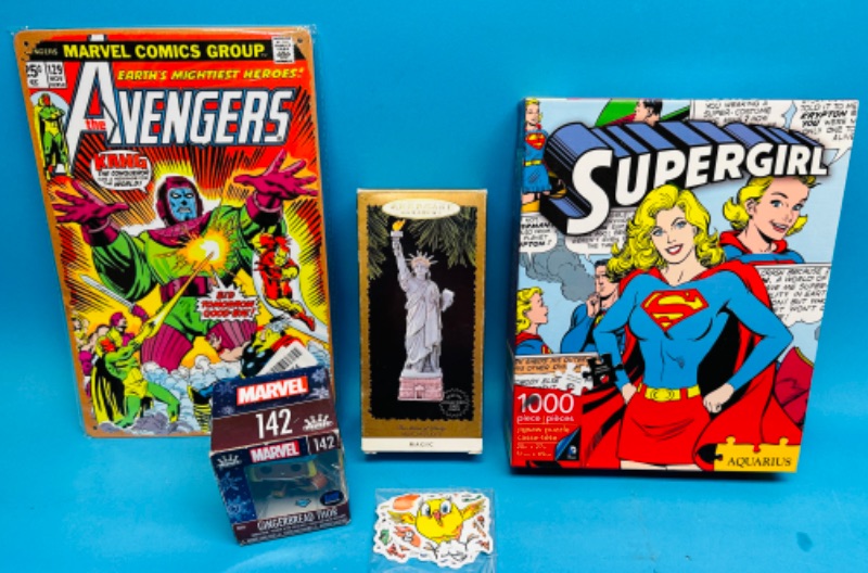 Photo 1 of 686524…comic toys- puzzle, bobblehead, tin and more