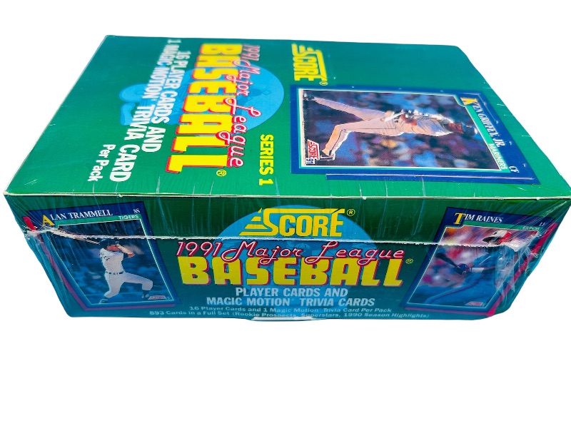 Photo 2 of 686530…sealed Score 1991 baseball cards series 1 box 893 total cards