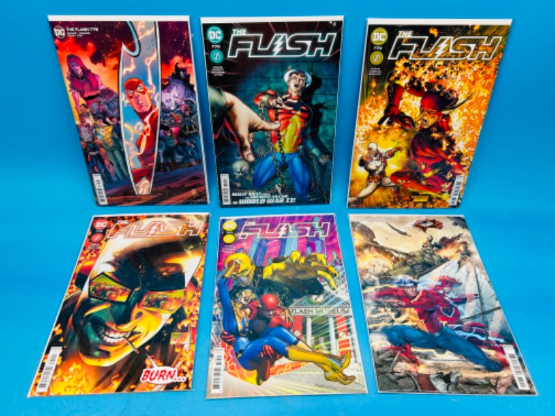 Photo 1 of 686541…6 Flash  comics in plastic sleeves 