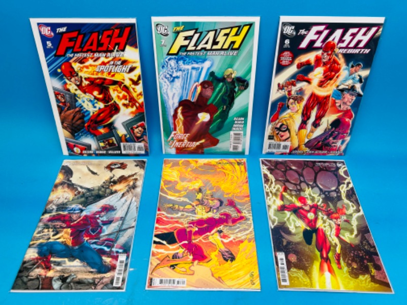 Photo 1 of 686549…6 Flash comics in plastic sleeves 