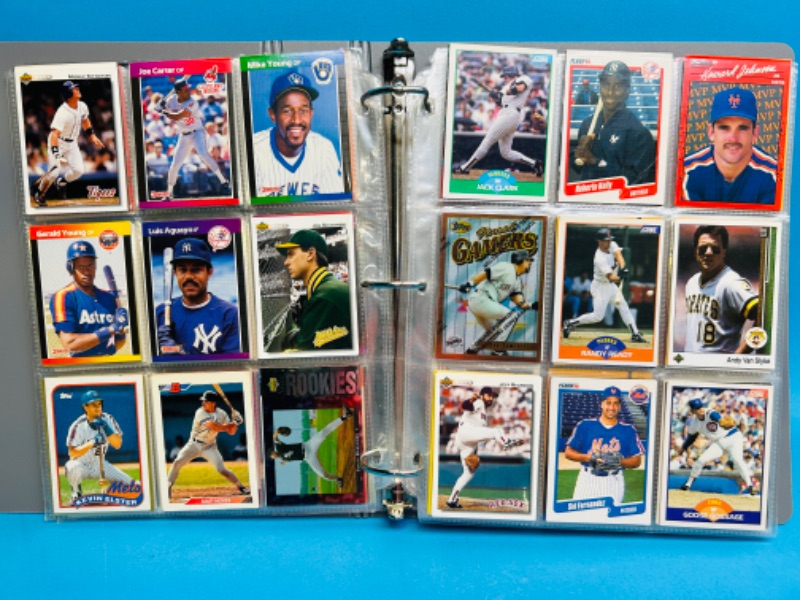 Photo 7 of 686551…360 mixed baseball cards in binder 