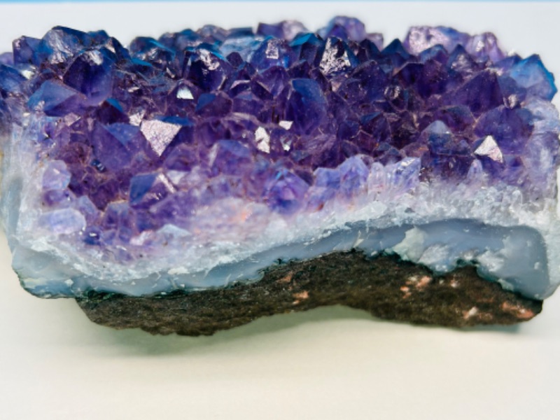 Photo 1 of 686558…5” amethyst crystal geode rock