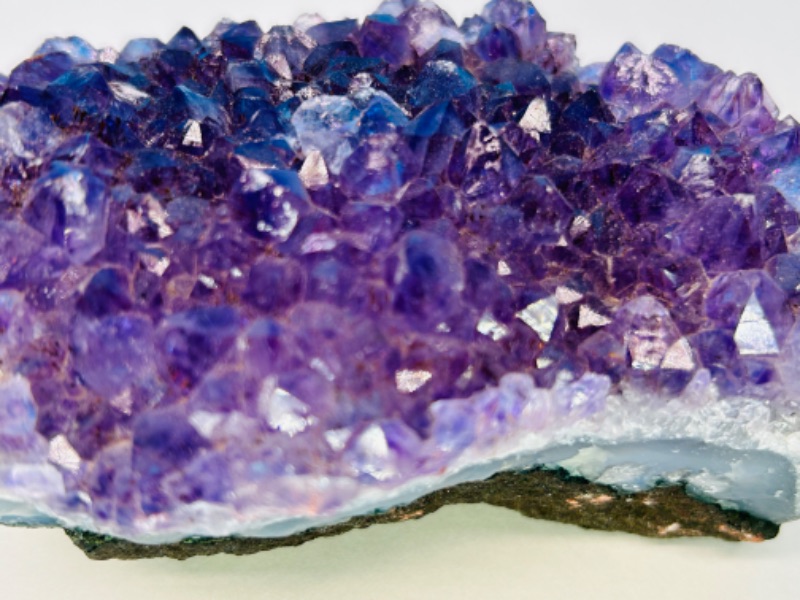 Photo 5 of 686558…5” amethyst crystal geode rock