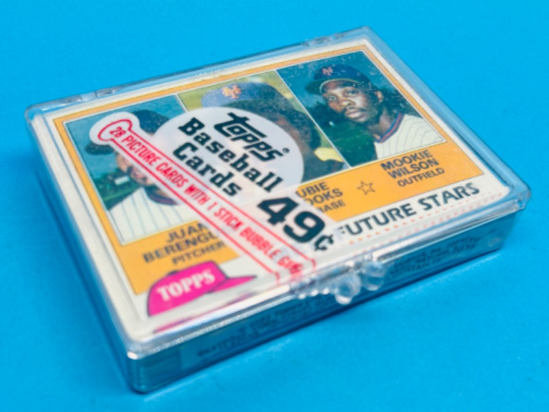 Photo 1 of 686607…sealed vintage Topps baseball card set in case- 20 cards and bubble gum