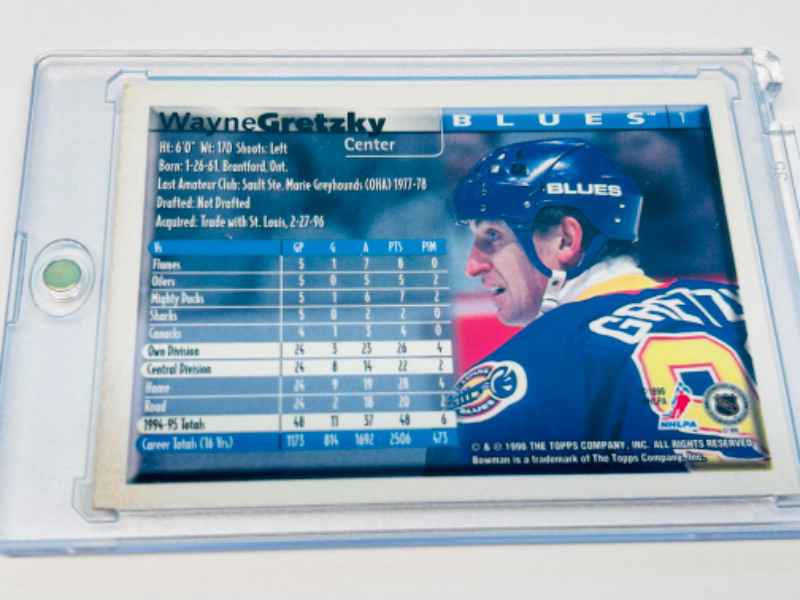 Photo 2 of 686636…Bowman’s chrome Wayne Gretzky card 1 in hard plastic case