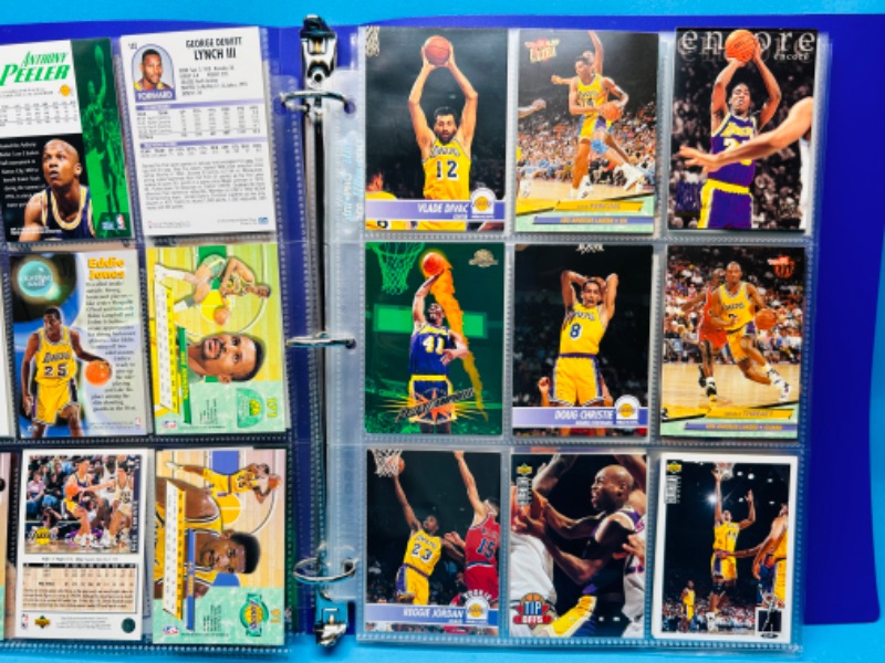 Photo 5 of 686669…90 mixed Lakers basketball team cards in binder 