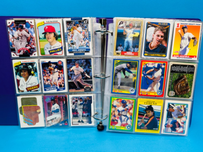 Photo 16 of 686710…360 mixed baseball trading cards in binder 