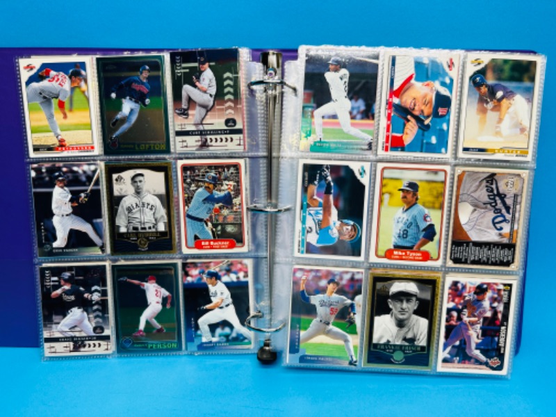 Photo 8 of 686710…360 mixed baseball trading cards in binder 