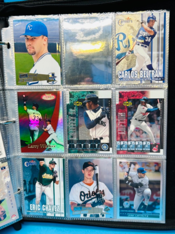 Photo 1 of 686712…171 mixed baseball refractor, holo, chrome, and foil cards in binder 