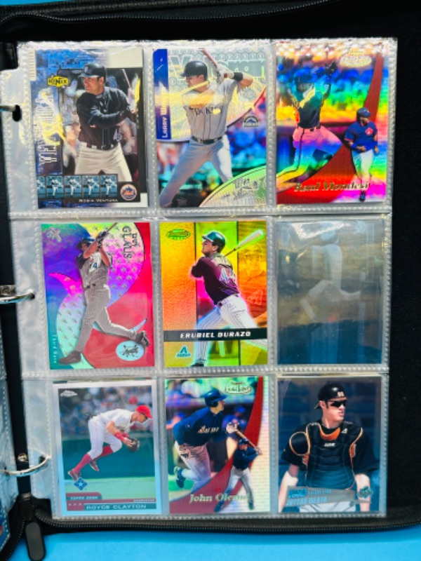 Photo 16 of 686712…171 mixed baseball refractor, holo, chrome, and foil cards in binder 