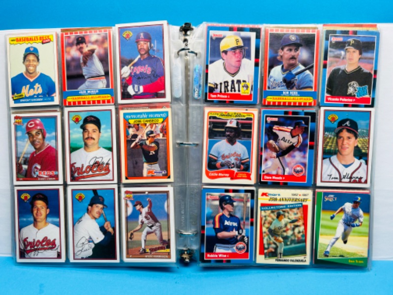 Photo 18 of 686724…360 mixed baseball trading cards in binder 