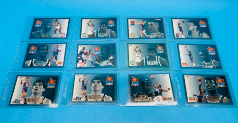 Photo 1 of 686755…12 Fleer Orlando basketball cards in hard plastic sleeves 