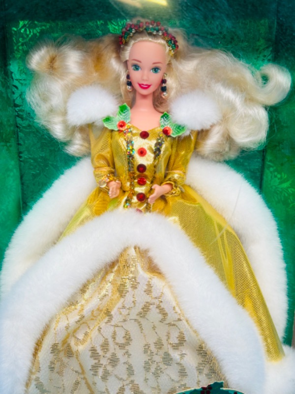 Photo 2 of 686884…happy holidays Barbie special edition 1994