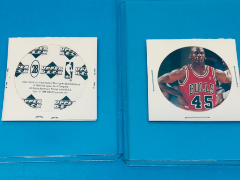 Photo 3 of 686904…3 Michael Jordan milk caps in plastic sleeves 1995