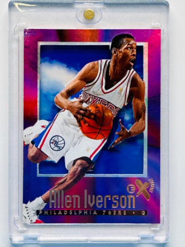 Photo 1 of 686905…Allen Iverson  Rookie refractor card 53 in hard plastic case 