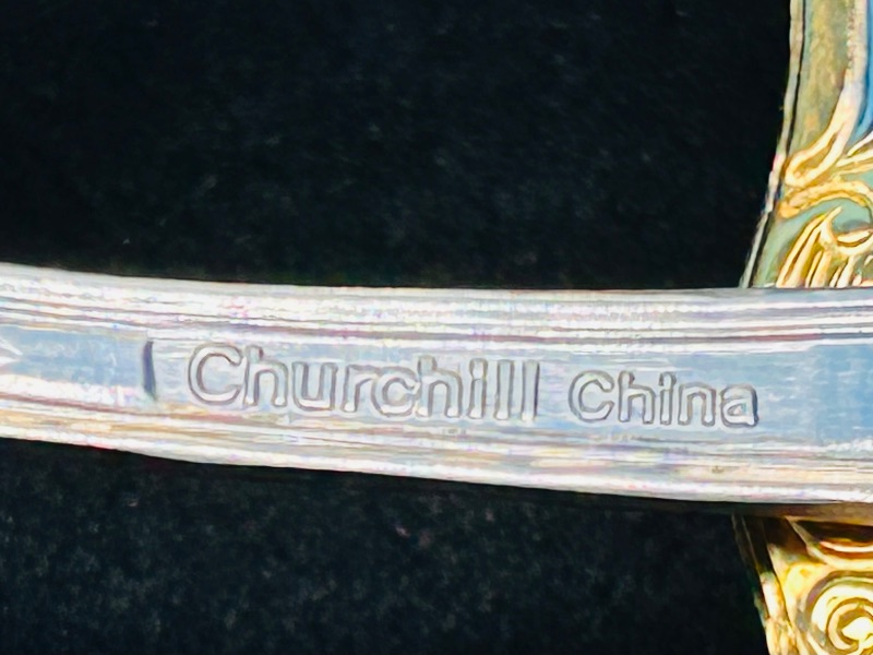 Photo 2 of 686929…vintage Churchill China flatware 78 piece set in case -wear/scuffs on case