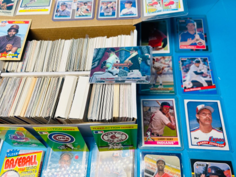 Photo 6 of 686939… final sale no returns no refunds1800+ mixed basketball and baseball cards in boxes 