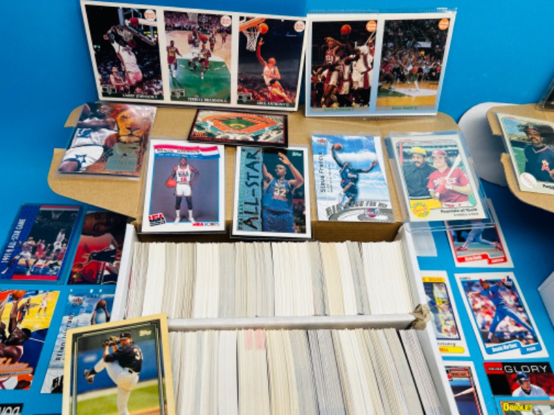 Photo 12 of 686939… final sale no returns no refunds1800+ mixed basketball and baseball cards in boxes 