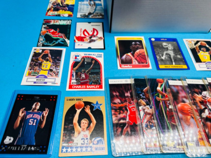 Photo 7 of 686939… final sale no returns no refunds1800+ mixed basketball and baseball cards in boxes 