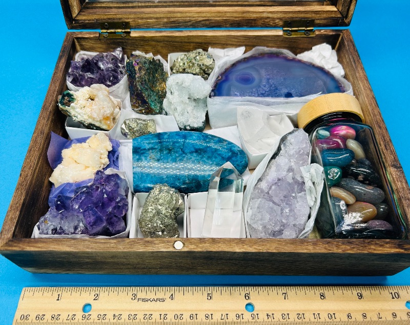 Photo 6 of 687086…rock and geode collection in wood box- amethyst, crystal, agate, stilbite, pyrite Fools gold) and polished