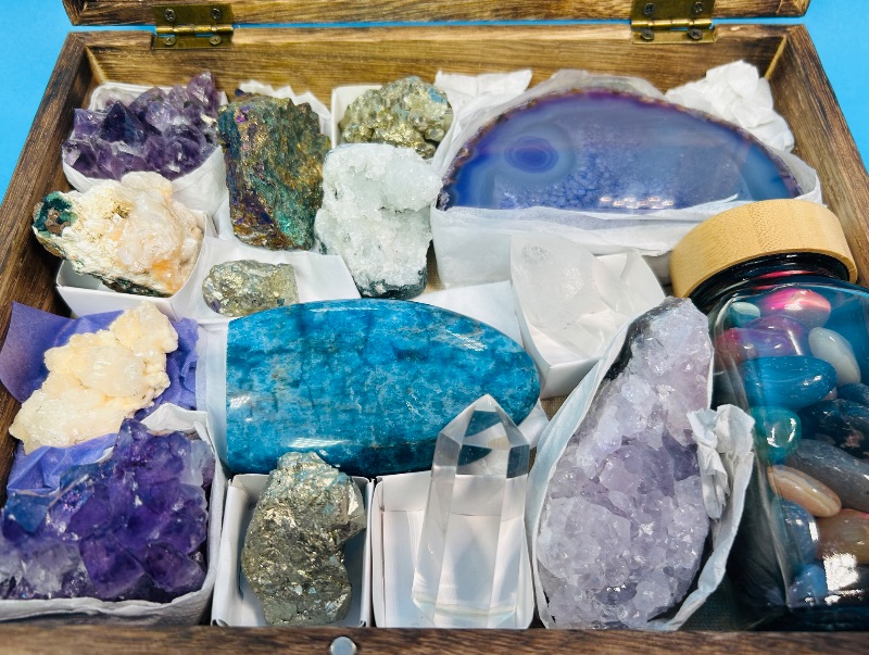 Photo 7 of 687086…rock and geode collection in wood box- amethyst, crystal, agate, stilbite, pyrite Fools gold) and polished