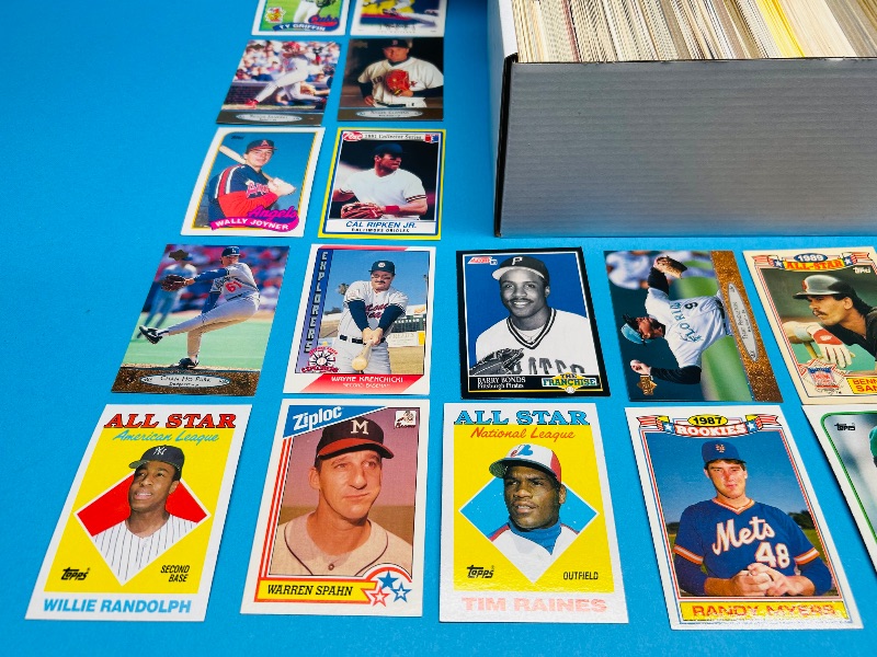 Photo 7 of 687116…final sale no returns/refunds 1000+ mixed baseball cards in box 