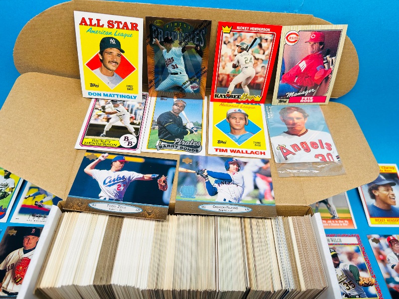 Photo 4 of 687116…final sale no returns/refunds 1000+ mixed baseball cards in box 