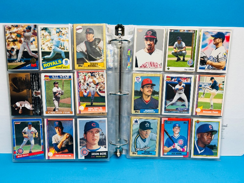 Photo 2 of 687134…final sale no returns/refunds -450 mixed baseball cards in binder