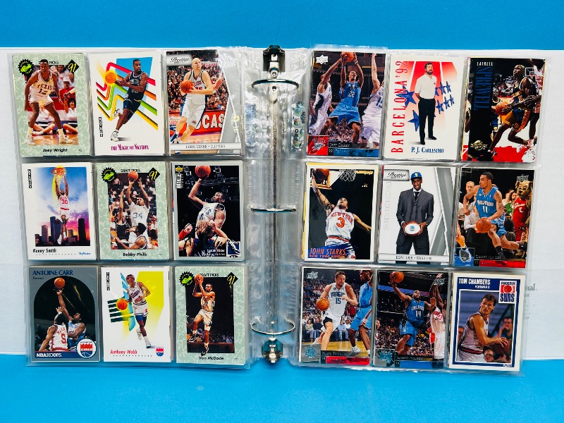 Photo 5 of 687136… final sale no returns/refunds -414 mixed basketball cards in binder 