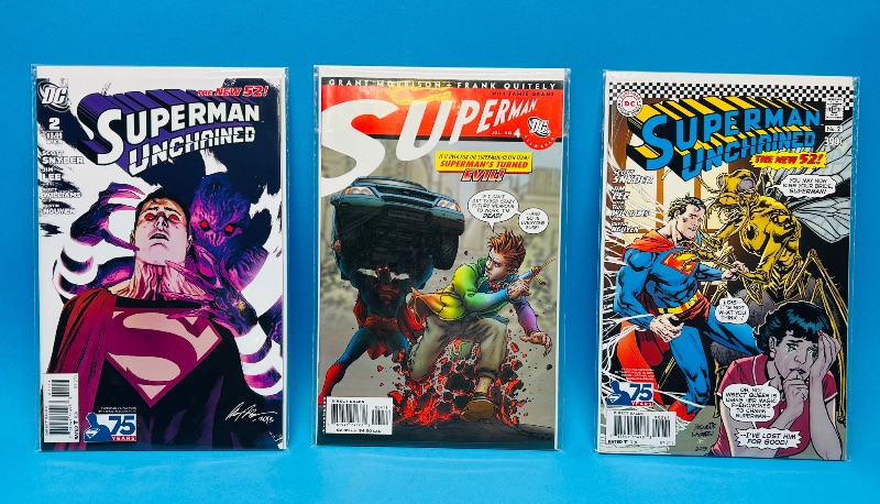 Photo 1 of 687209…3 Superman  comics in plastic sleeves 