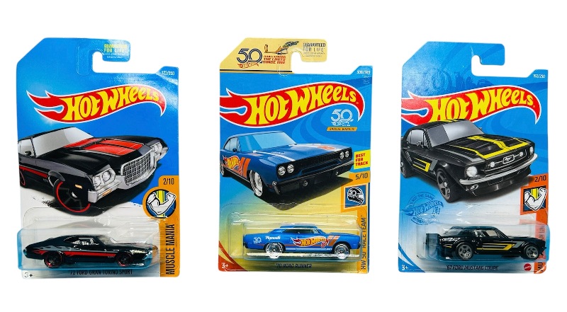 Photo 1 of 687277…3  hot wheels die cast cars