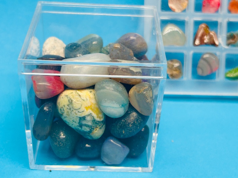 Photo 1 of 687281…small polished  rock collection in acrylic cases 
