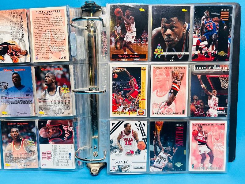 Photo 15 of 687352…final sale no returns/refunds-252 mixed basketball cards in large binder