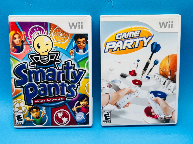 Photo 1 of 687483… 2 Wii game discs