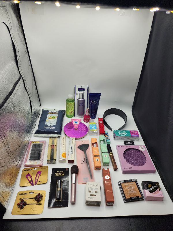 Photo 1 of Miscellaneous Brand Name Cosmetics New 