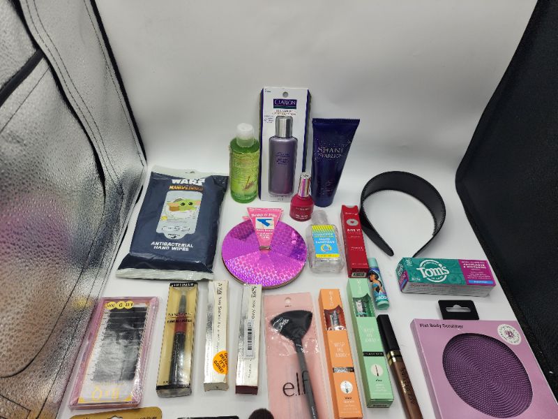 Photo 3 of Miscellaneous Brand Name Cosmetics New 