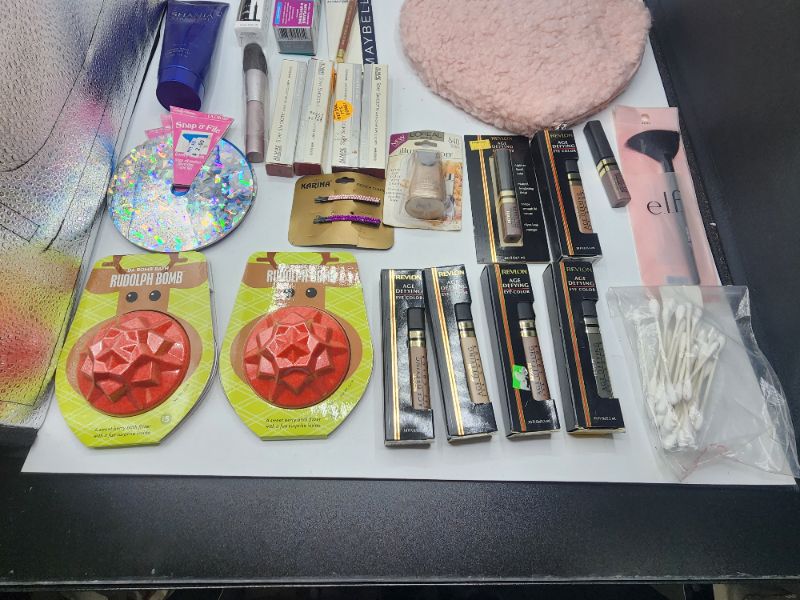 Photo 3 of Miscellaneous Brand Name Cosmetics New 