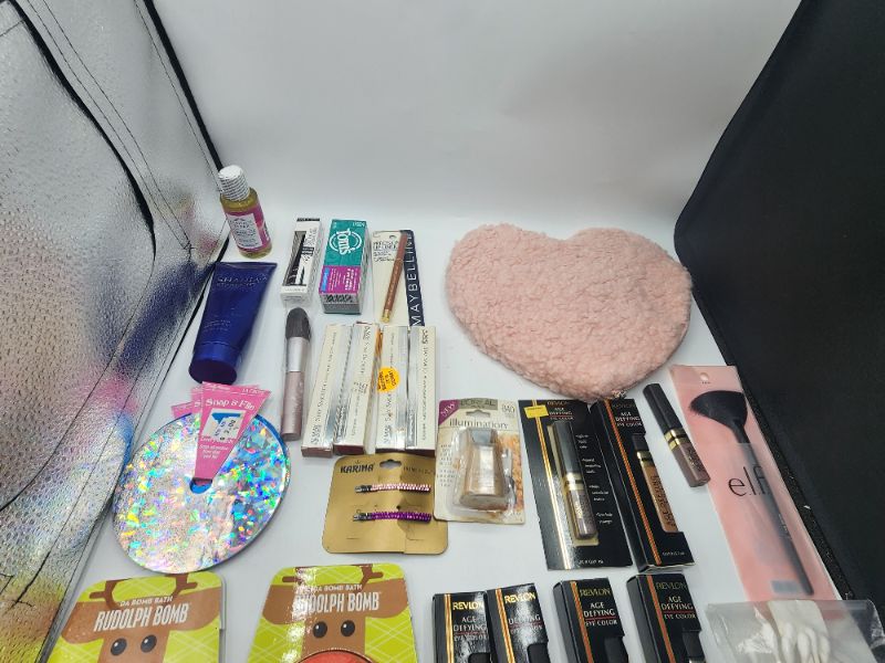 Photo 2 of Miscellaneous Brand Name Cosmetics New 