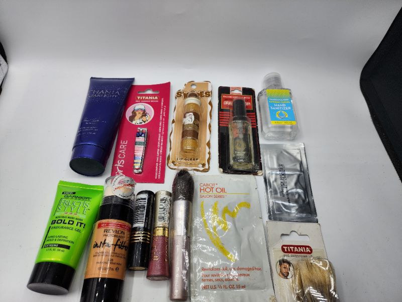 Photo 3 of Miscellaneous Brand Name Cosmetics New 