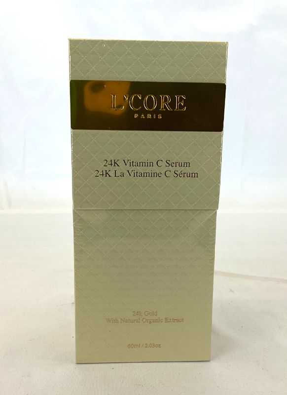 Photo 2 of 24k Vitamin C Serum Brighten Skin Even Out Skin Tone Protect Skin against Free Radical Damage High Potency Antioxidants Including Vitamin C Hyaluronic Acid and 24k Gold Revitalizes Complexion New 