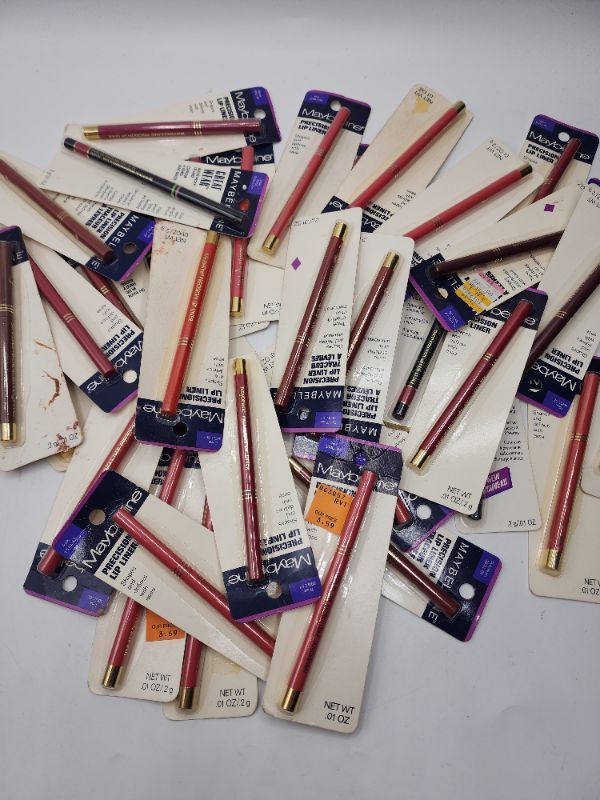 Photo 2 of Variety Maybelline Pack New