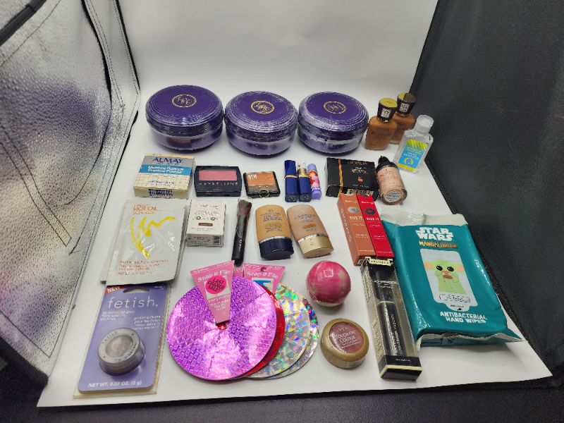 Photo 1 of Miscellaneous Brand Name Cosmetics New 