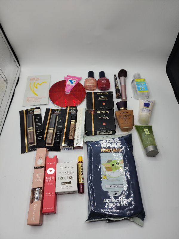 Photo 1 of Miscellaneous Brand Name Cosmetics New 